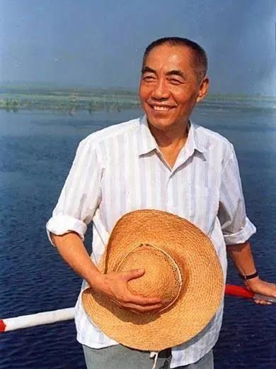 作家浩然的作品后来怎么样？为庆祝中华人民共和国成立70周年，有关部门推出新中国7