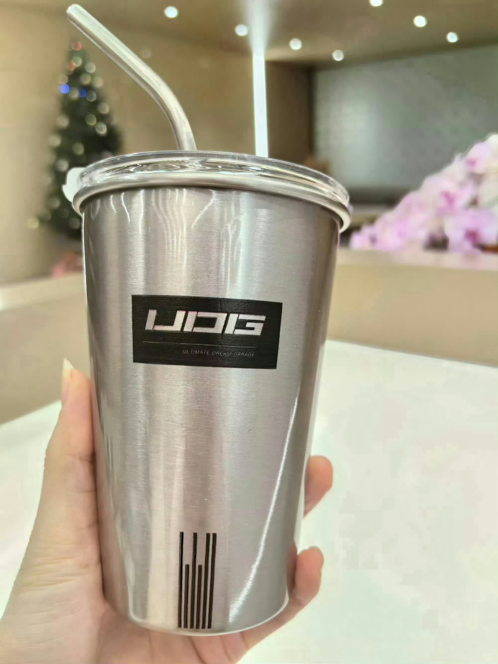 评论区抽10位朋友，送杯子。  抽奖详情