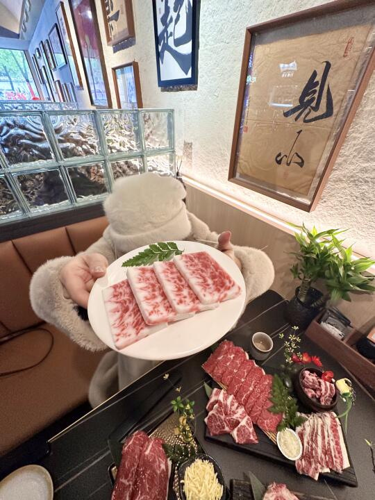 有了！有了！宜昌也有了！！好吃si了……