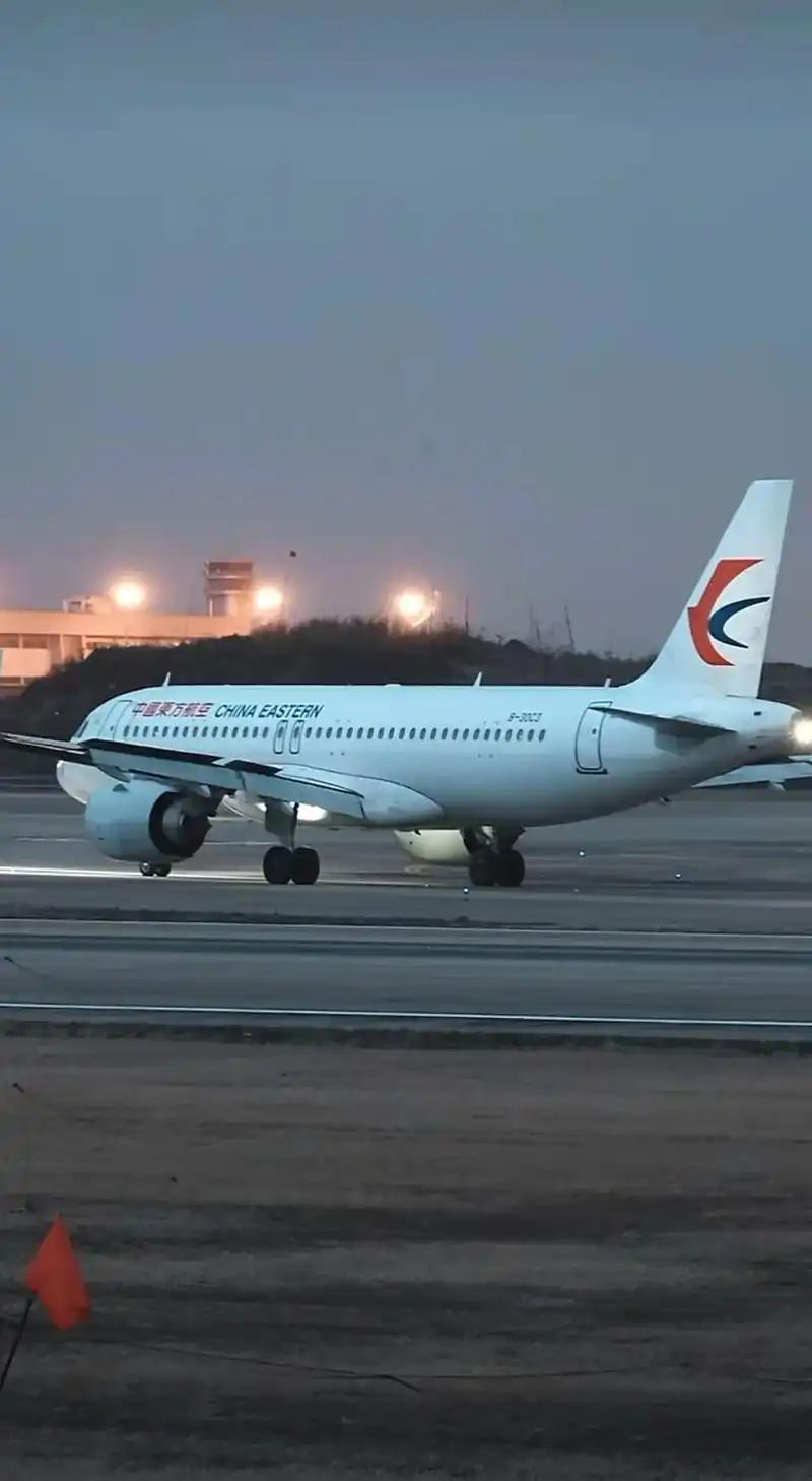 中国东方航空正式宣布，

4月18日，中国东方航空正式宣布：即日起恢复昆明至印度