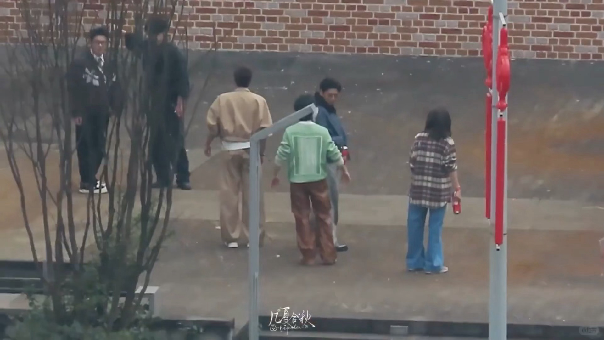 好努力的桃花坞坞民贺峻霖教阿如那跳舞赚桃花币贺峻霖桃花坞创业赚了17个桃花币