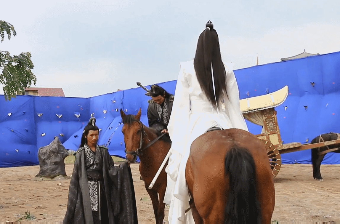 超挺拔的含光君！！