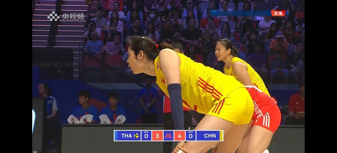  中国女排-泰国女排  朱婷首发！！！！！
今天面对关键战，中国女排在与泰国女排