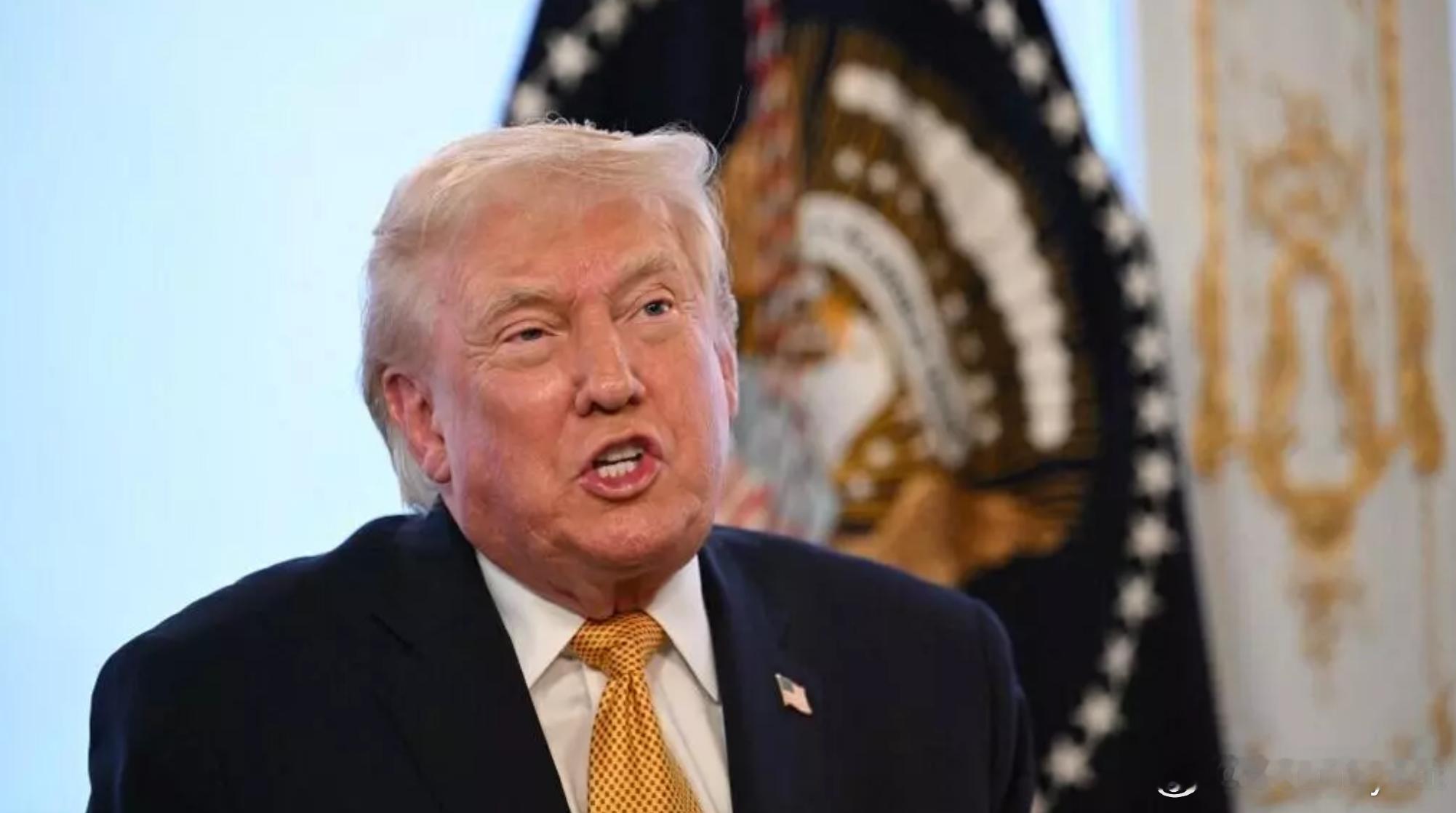 【英国一名教师因课堂播放特朗普宣传视频被解职 并被上报政府“反恐预防项目”】海外