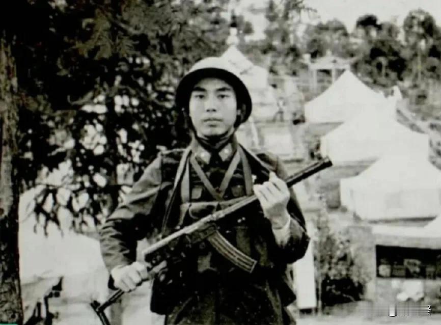 永远铭记！

杨代宽烈士，步兵第61师182团九连副班长，,1964年4月生，1