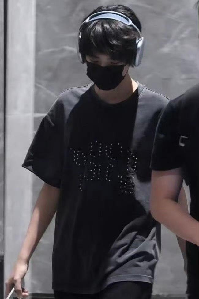 tg 王橹杰下班发型 