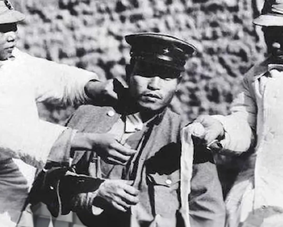 他们是跨越国界的正义战士！
在反抗侵略的岁月里，有两位日本籍战士，毅然背弃军国主