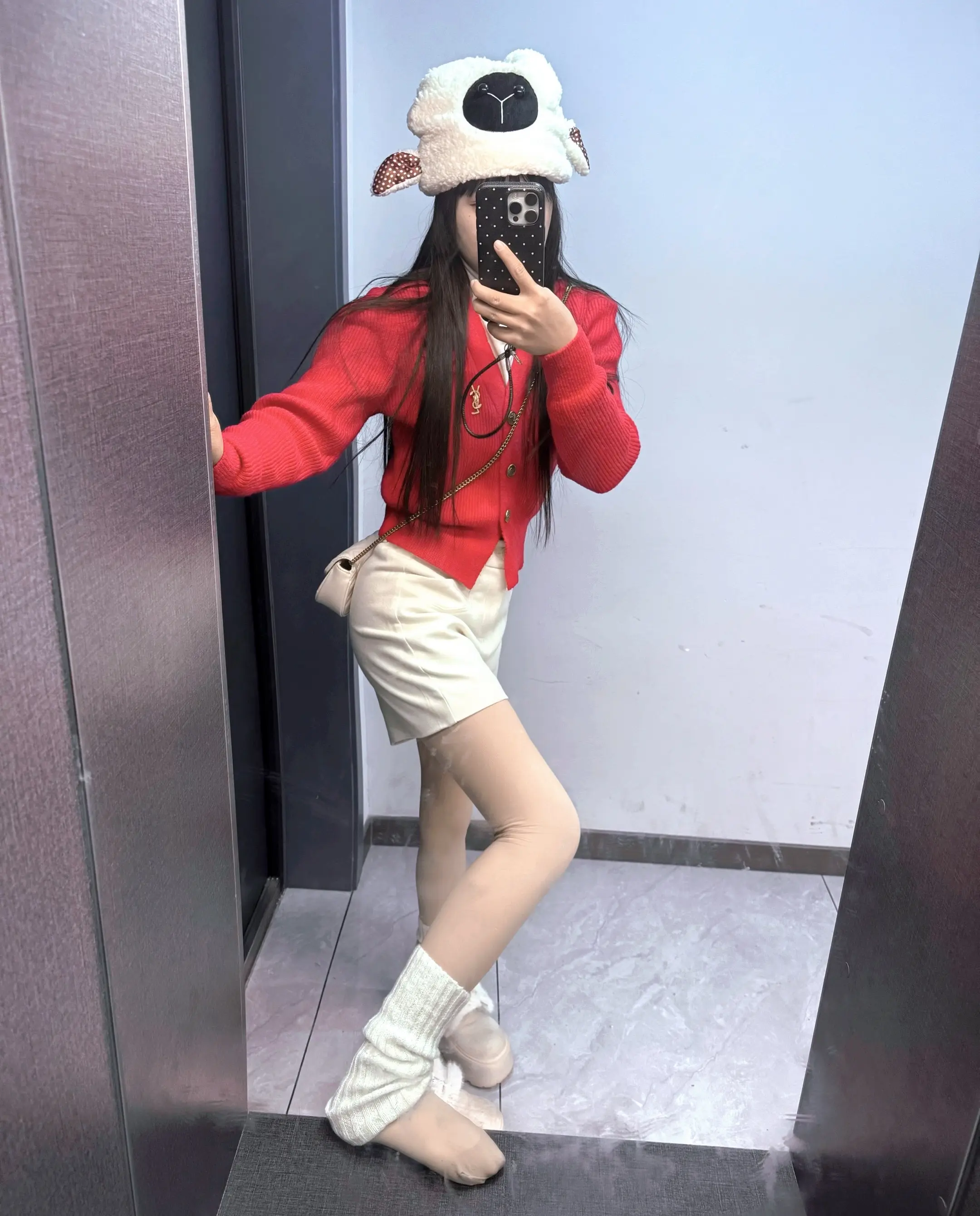 如果人生注定要碰壁 我希望是人民币。