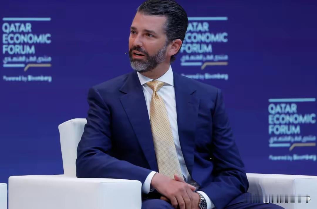 特朗普看样子是要打造一个政治世家了，他现在所有的集权，甚至有可能他会打造一个属于