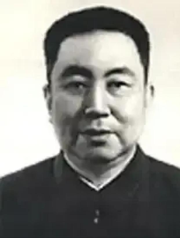 2011年，修建了两年的华国锋陵墓终于竣工了，事后一统计，一共花费了1200多万