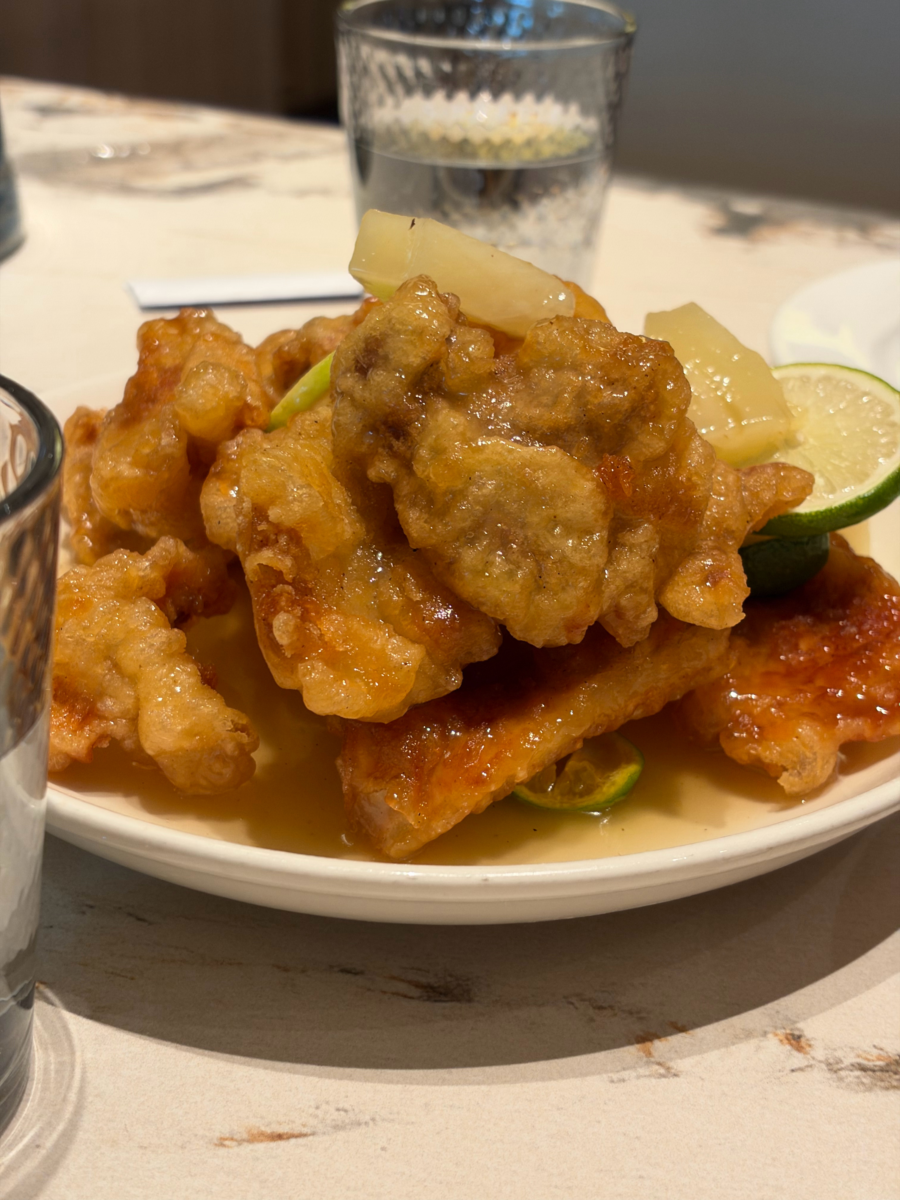 师傅你怎么把我减肥吃的肉片给炸了[泪]这我可怎么吃啊 ​​​