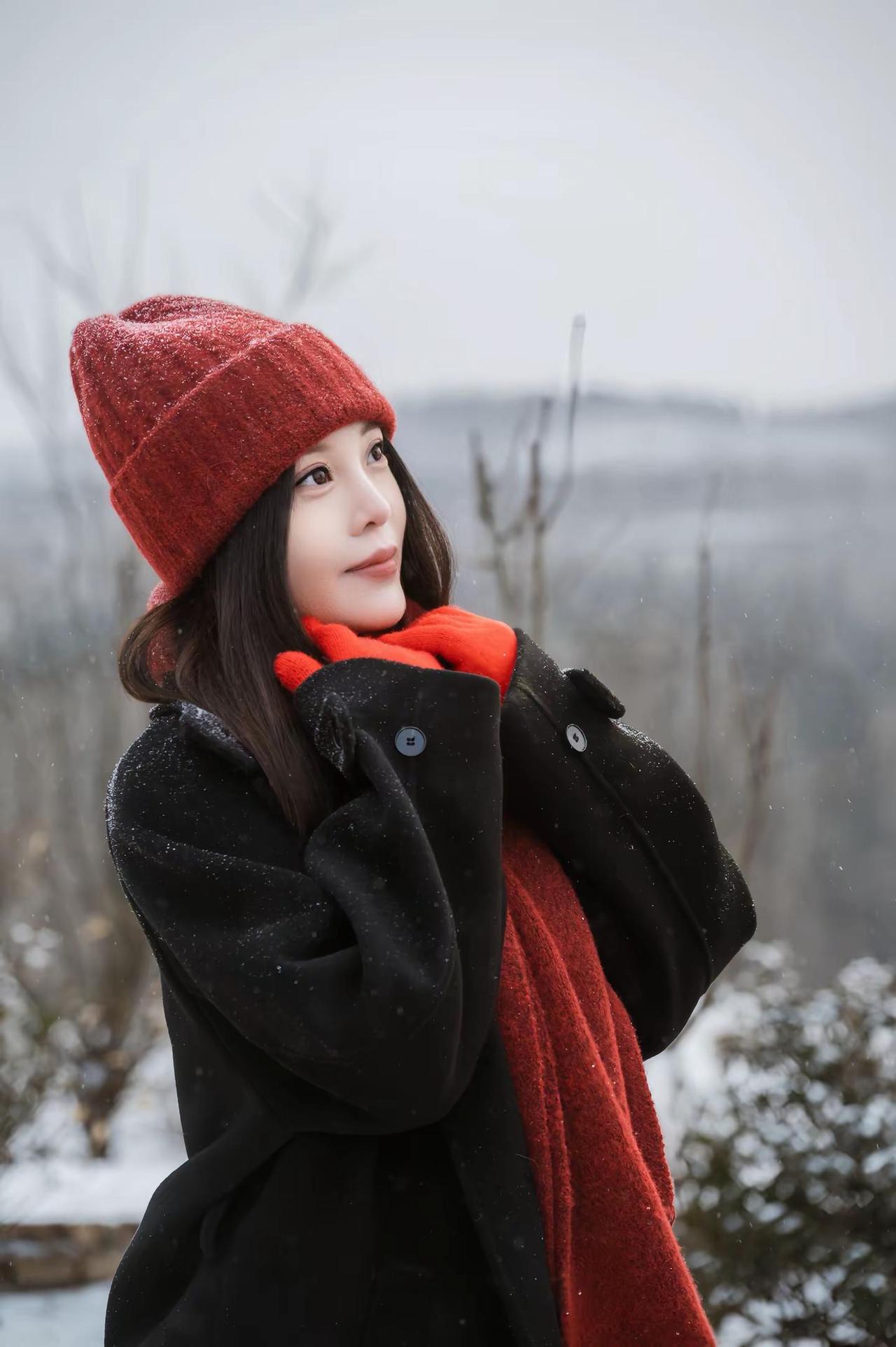 人间逢小年 所求都如愿 愿万事兴 岁平安小年快乐小年快乐 马年到 @旺仔饼干📸