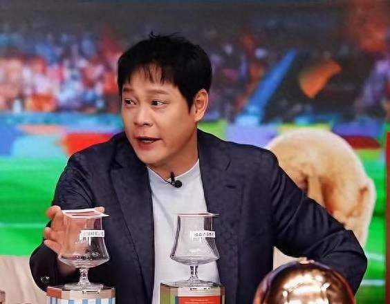 39岁梅西告别21年国家队！退队真相曝光，全网吵翻了天
