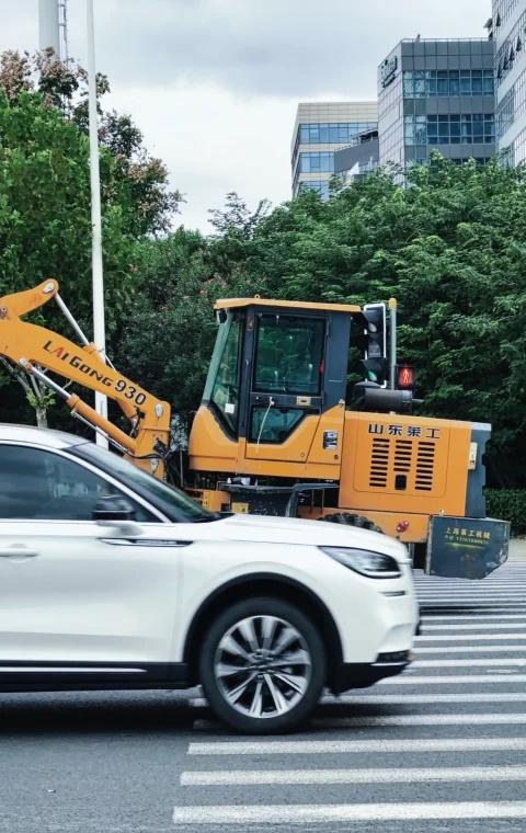 马路上遇见莱州老乡--山东莱工
山东莱工 影像激励计划 全屏封神挑战 城市建设者