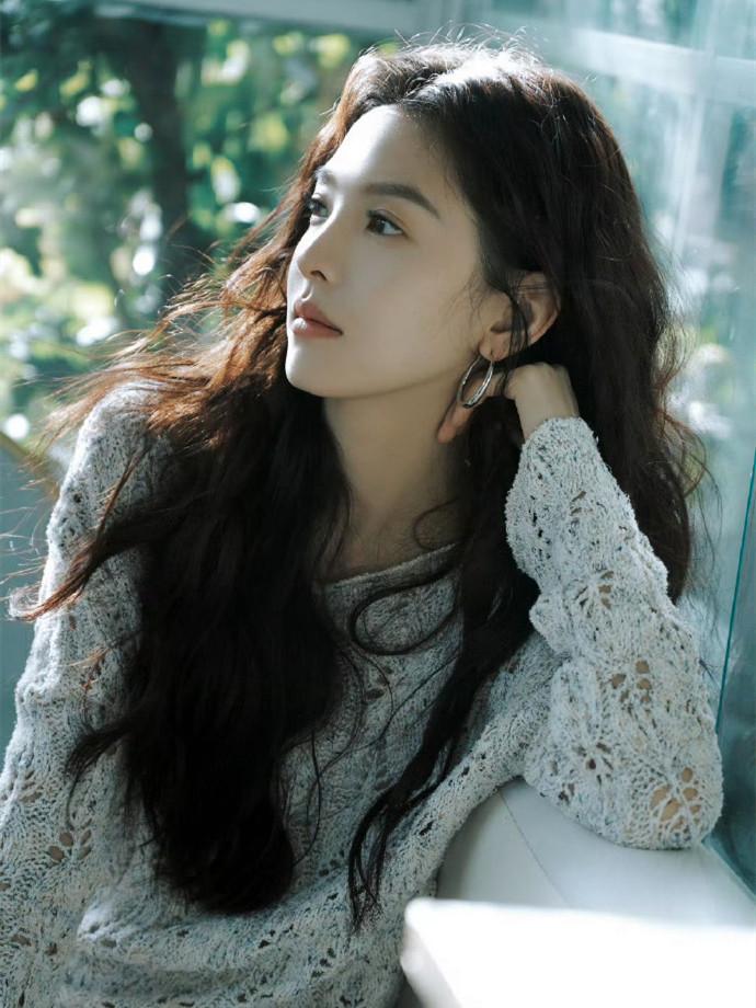 太清醒了！主持人问：家里4个孩子，你爸妈会因为你现在这么成功，就多爱你一点吗？章