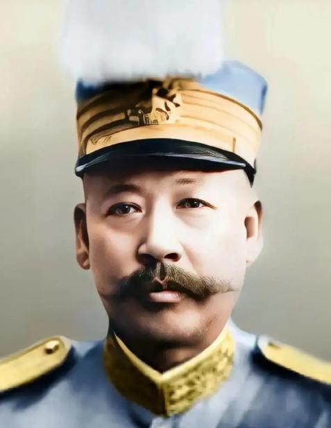 1923 年曹锟贿选当上民国大总统后，因名字同 “曹” 字，下令禁演京剧《击鼓骂