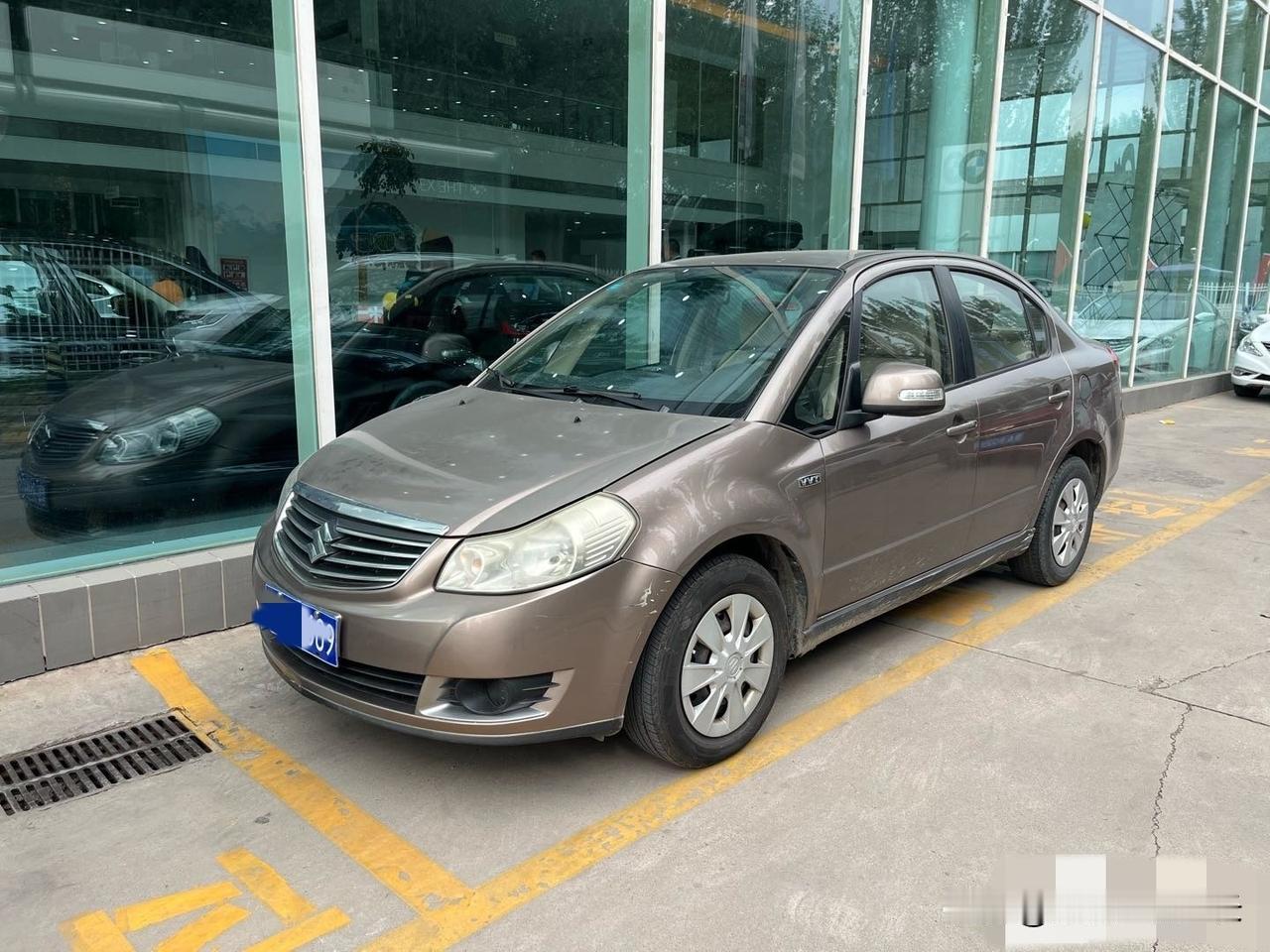 为了处理这辆二手车，我哭了三天三夜……
从来没想过换车，因为这辆车是2012年花