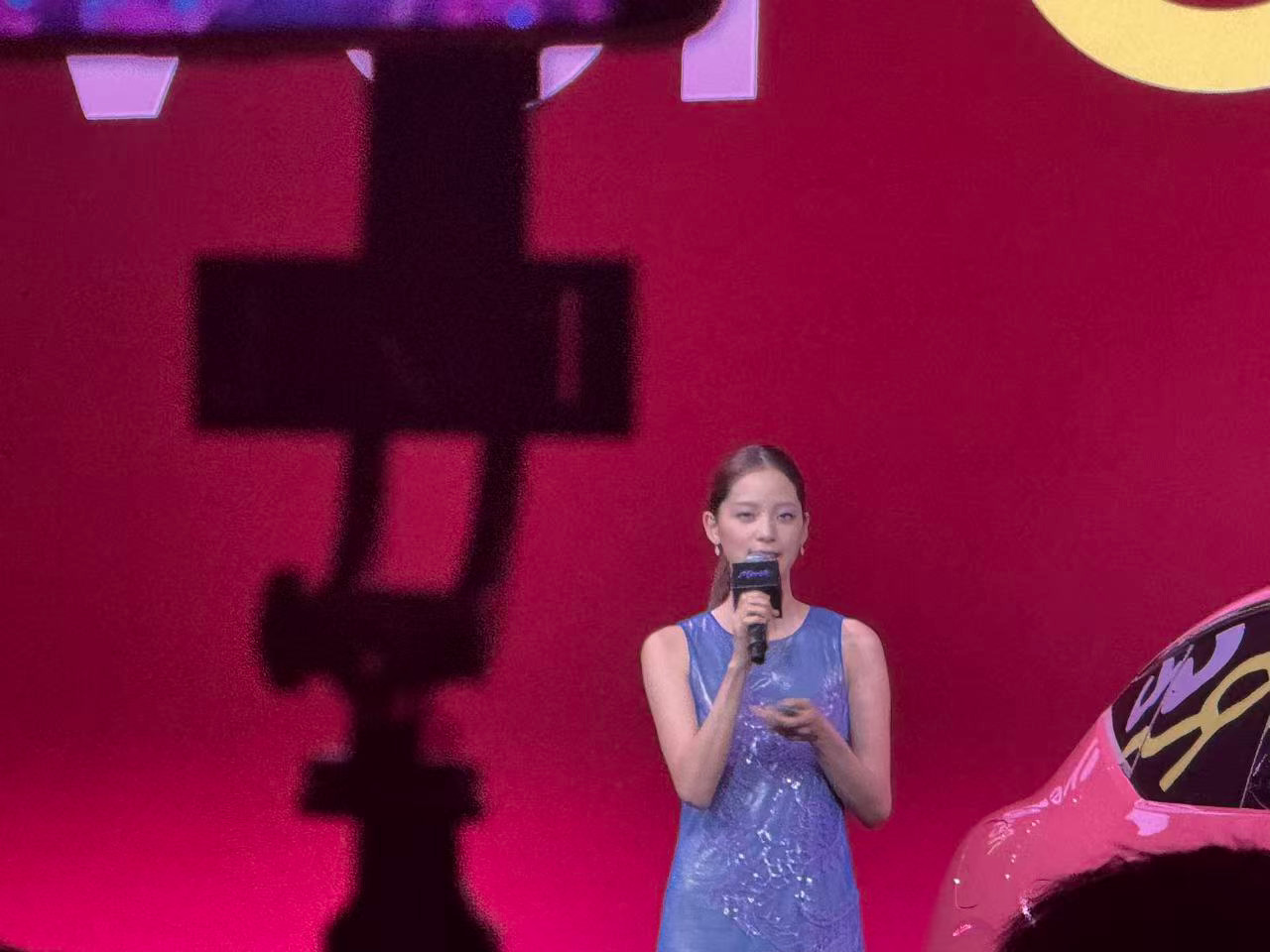 今天的快乐是小鹏给的～怪不得说MONA L03是年轻人的第一台智能时尚SUV，这