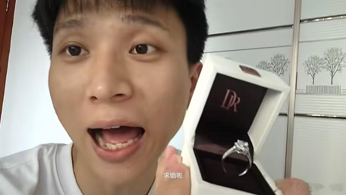 得爱成啥样才能接受异地恋DR这支七夕短片直接把人看破防，记录下异地情侣的委屈和苦