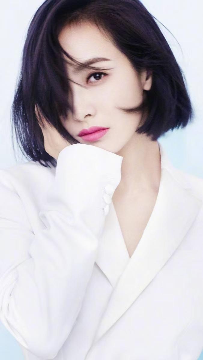 宋茜，中国内地女演员、歌手、主持人。早年以女子组合f(x)队长身份在韩国出道，凭