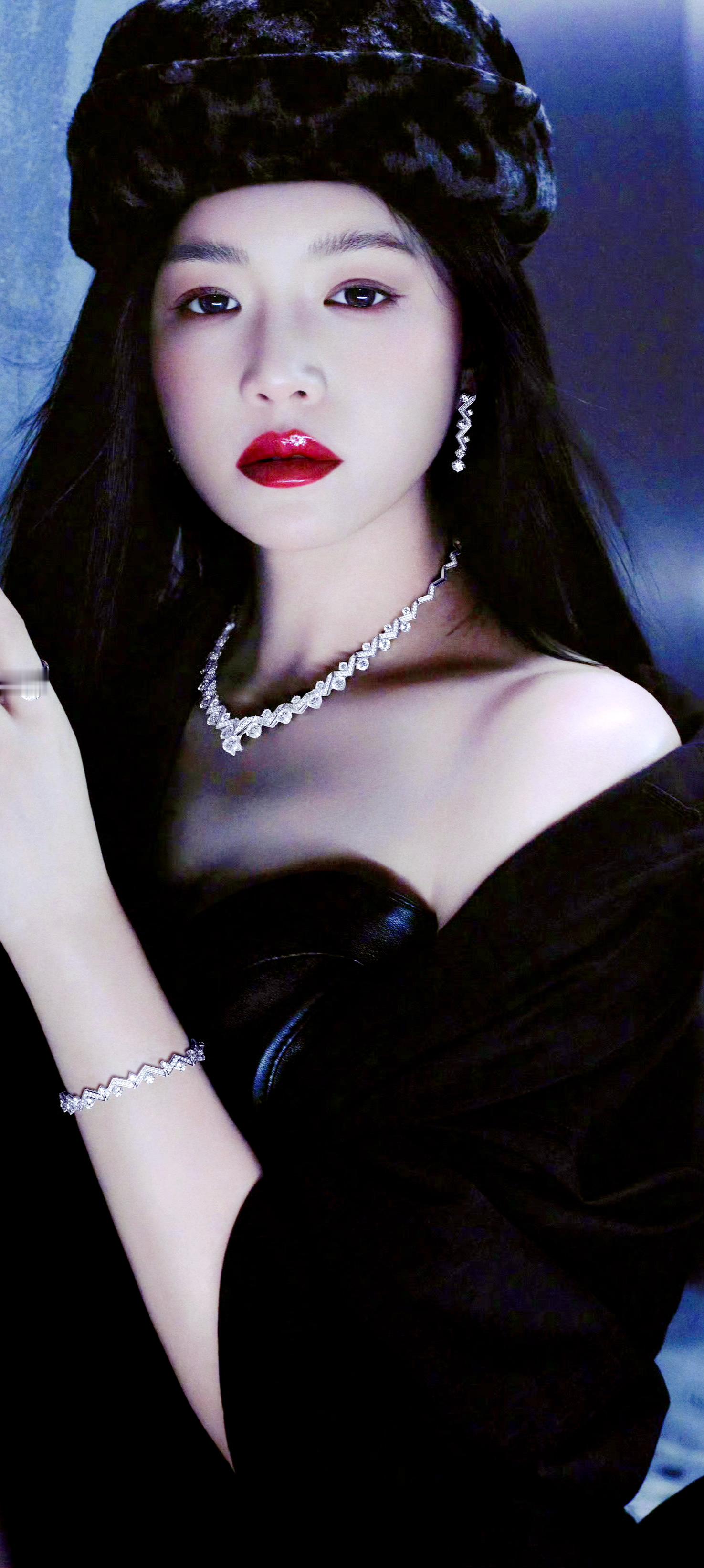 陈妍希🖤🖤🖤陈妍希精彩ok封面大片陈妍希