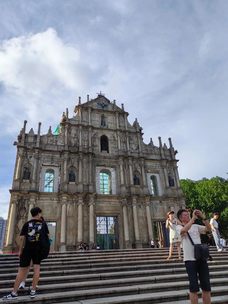2026年7月25日，澳门市政署发布食品预警，通报一批次"皇家美素力1号婴儿配方