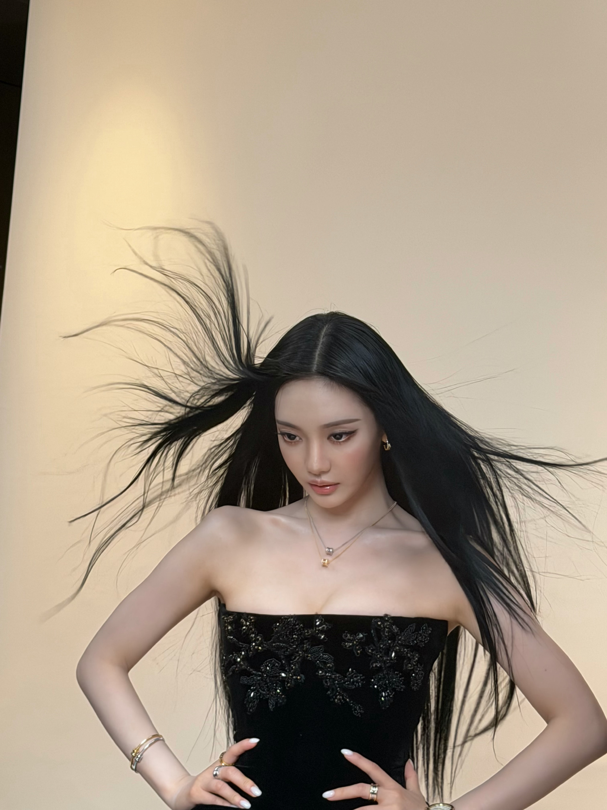 表现力爆棚max，发丝也太美了 