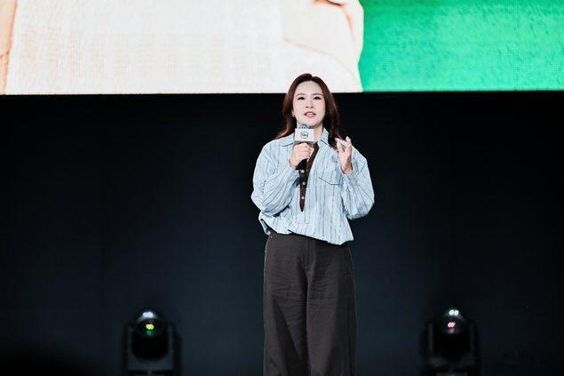  9月22日，QQ Show和TA的朋友们暨QQ3摩登版上市发布会在芜湖鸠兹广场