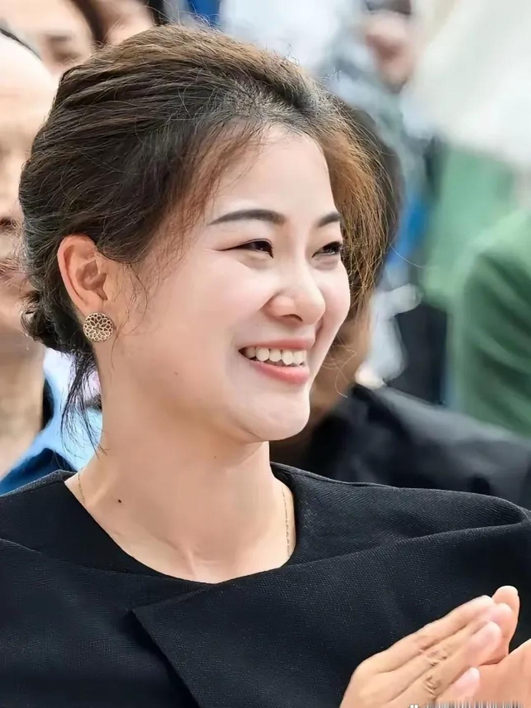 重庆未来的女首富，大概率就是陈星伊！