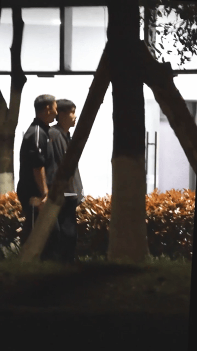 坏了，温瑞博这孩子心态要崩？
连续两次队内选拔赛都止步决赛，
第一轮选拔赛，温瑞