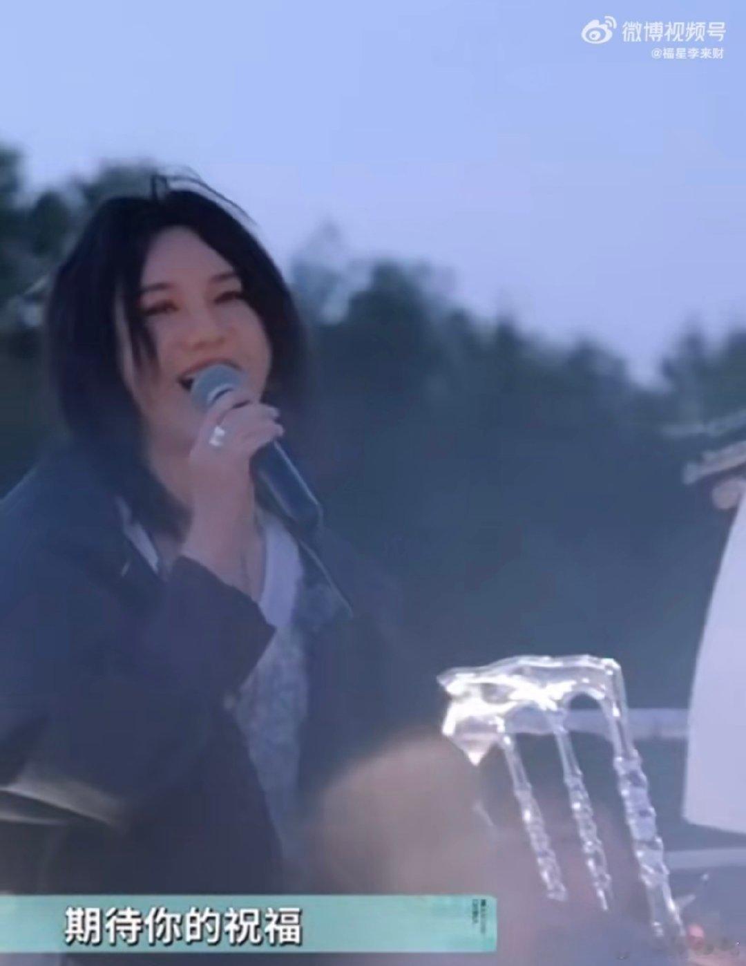 尚雯婕曾和法国人辩论四小时 笑谈背后全是深意！尚雯婕轻描淡写说起辩论四小时的经历