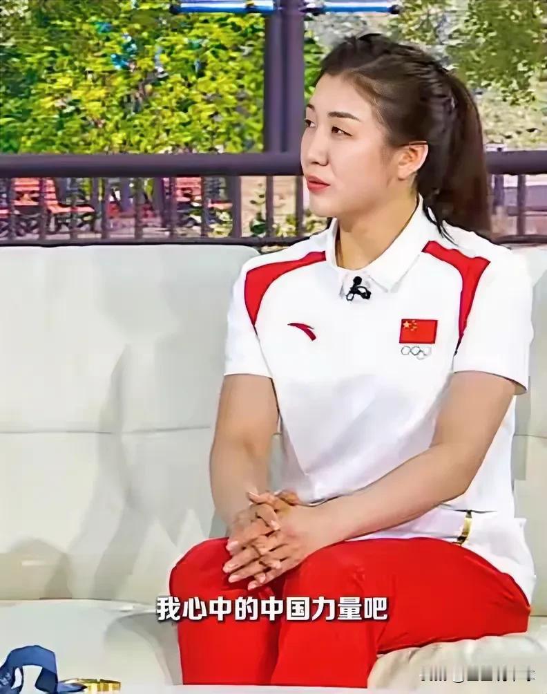 大揭秘！奥运会女单决赛陈梦当时的想法是什么[玫瑰]
1. 全场都是嘈杂的声音，越