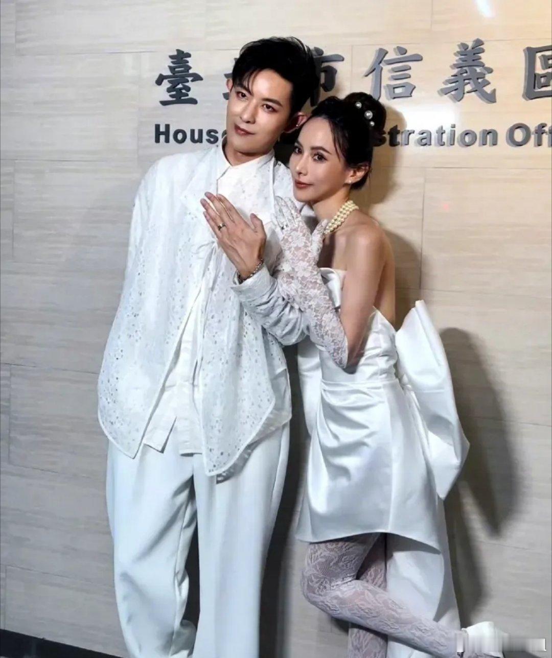 #敖犬的老婆还是薛之谦演过的那个#原来敖犬还这么长情[哈哈][哈哈]​看敖犬列出