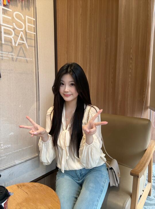 终于到了穿成熟衣服不会奇怪的年纪