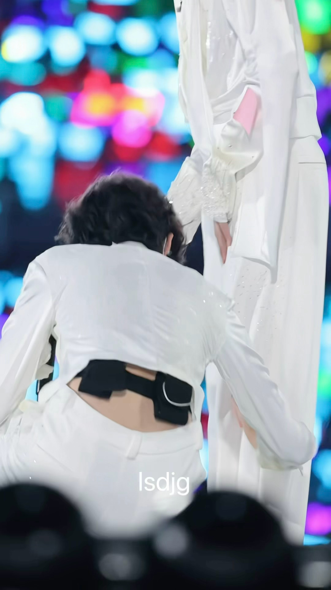 好白 