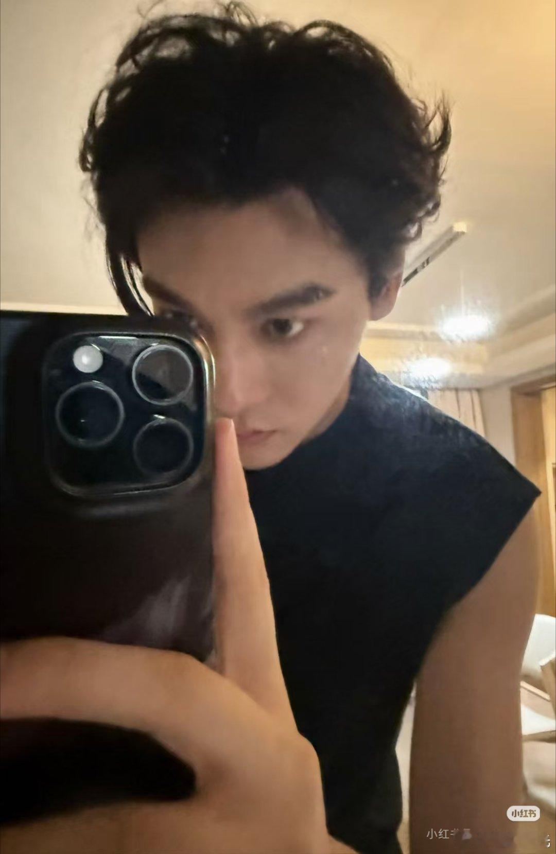 田栩宁 txn未完待栩 光落在你身上爱藏进我心里.𝓛𝓲𝓰𝓱𝓽𝓯𝓪?