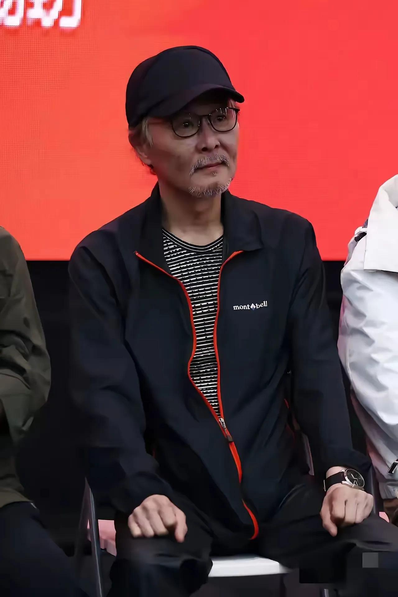 大家熟悉这位演员吗？我看他在片中把坏人演绎得入木三分，却不知他叫什么名字。尤其是