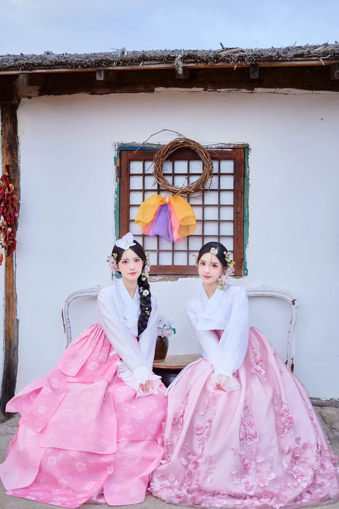 不是韩服 不是韩国 是我们朝鲜族传统服饰。