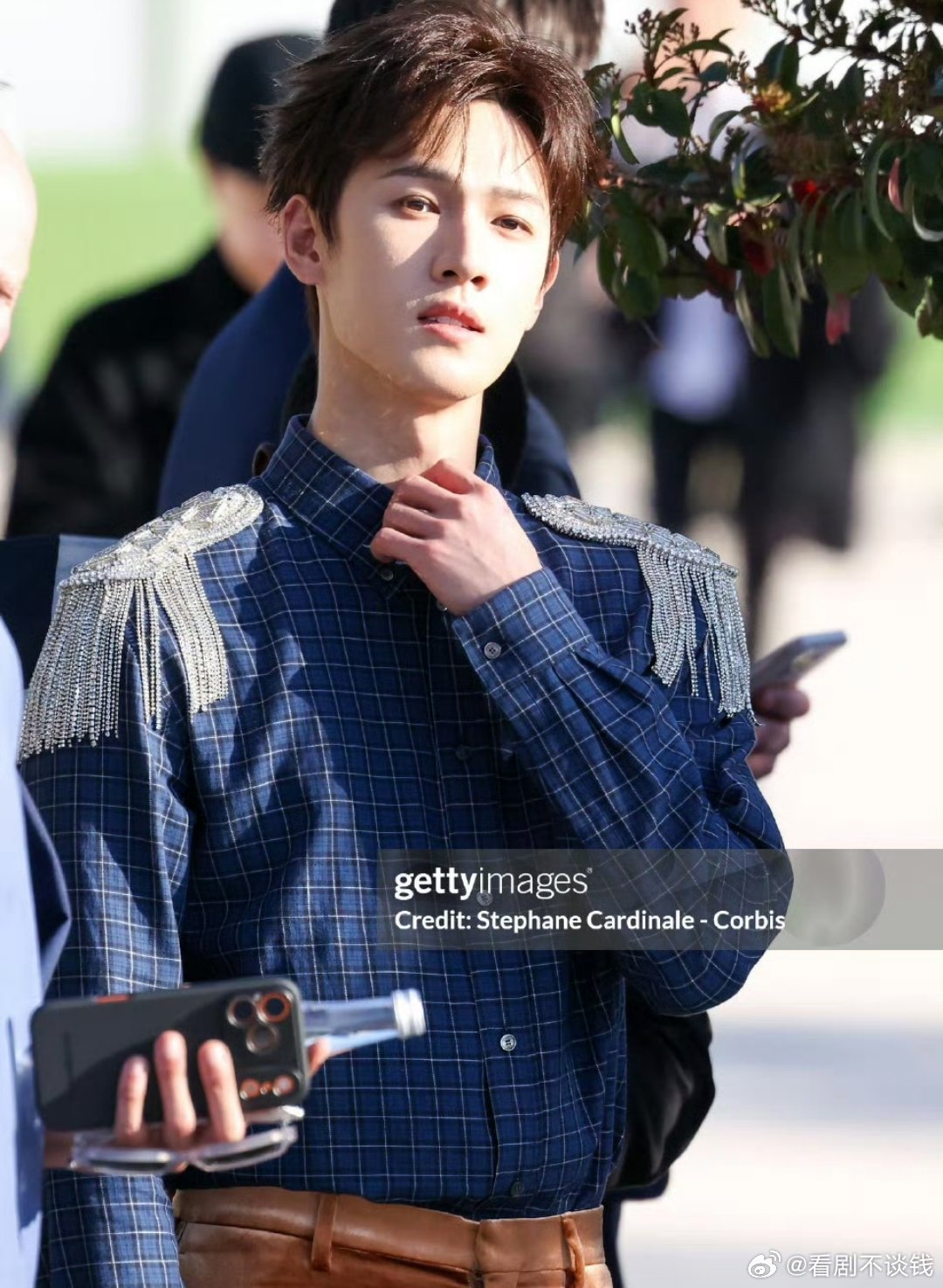 Dior生图 扛住G社生图的神颜，李昀锐的颜值太能打了，闪耀巴黎不是说说而已