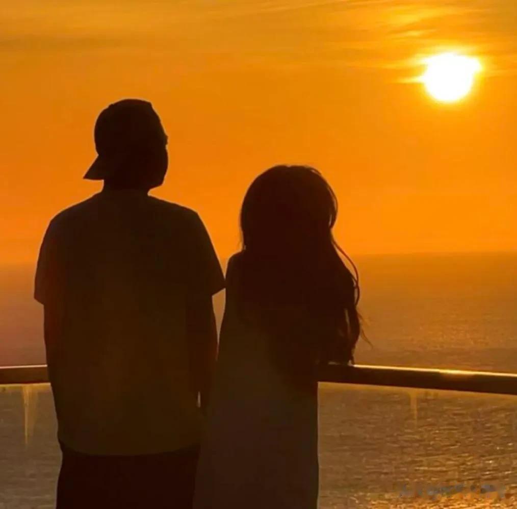 90后夫妻因为不想上班，跑28个城市，用视频记录旅途，被15万网友当成“云休息”