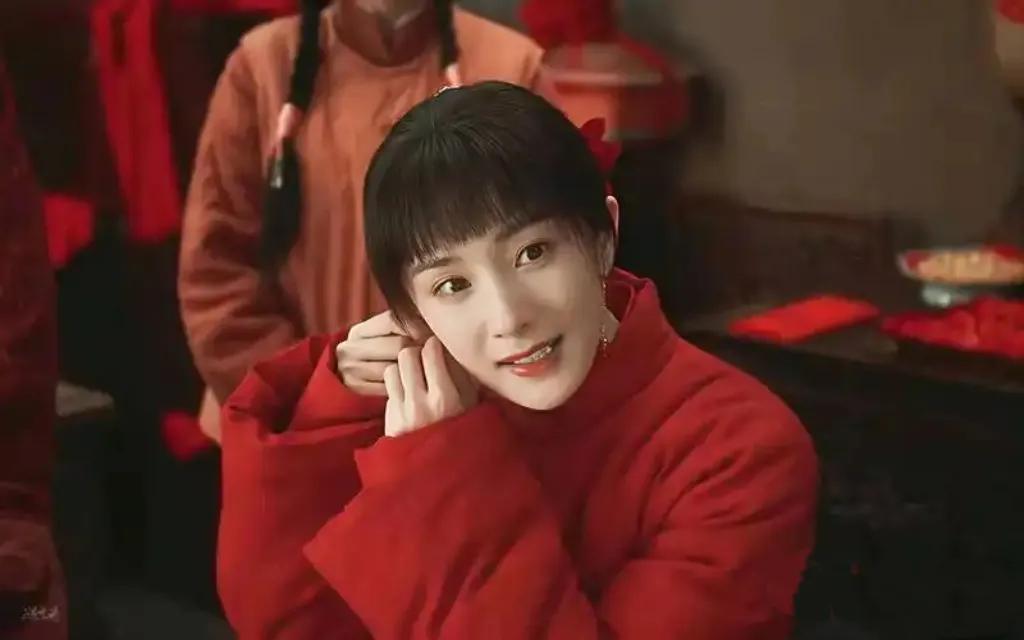 周迅的九儿vs杨幂的宁秀秀，谁更有灵气？

两人同为地主家的女儿
又🈶着相同的