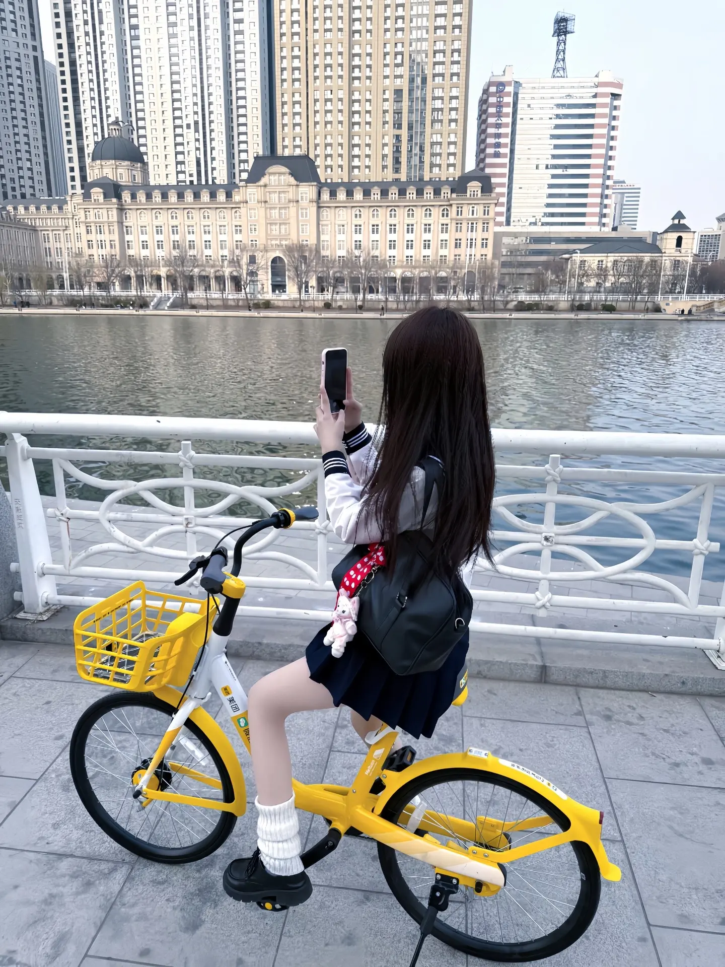 天气好的话 我会穿jk去见你。