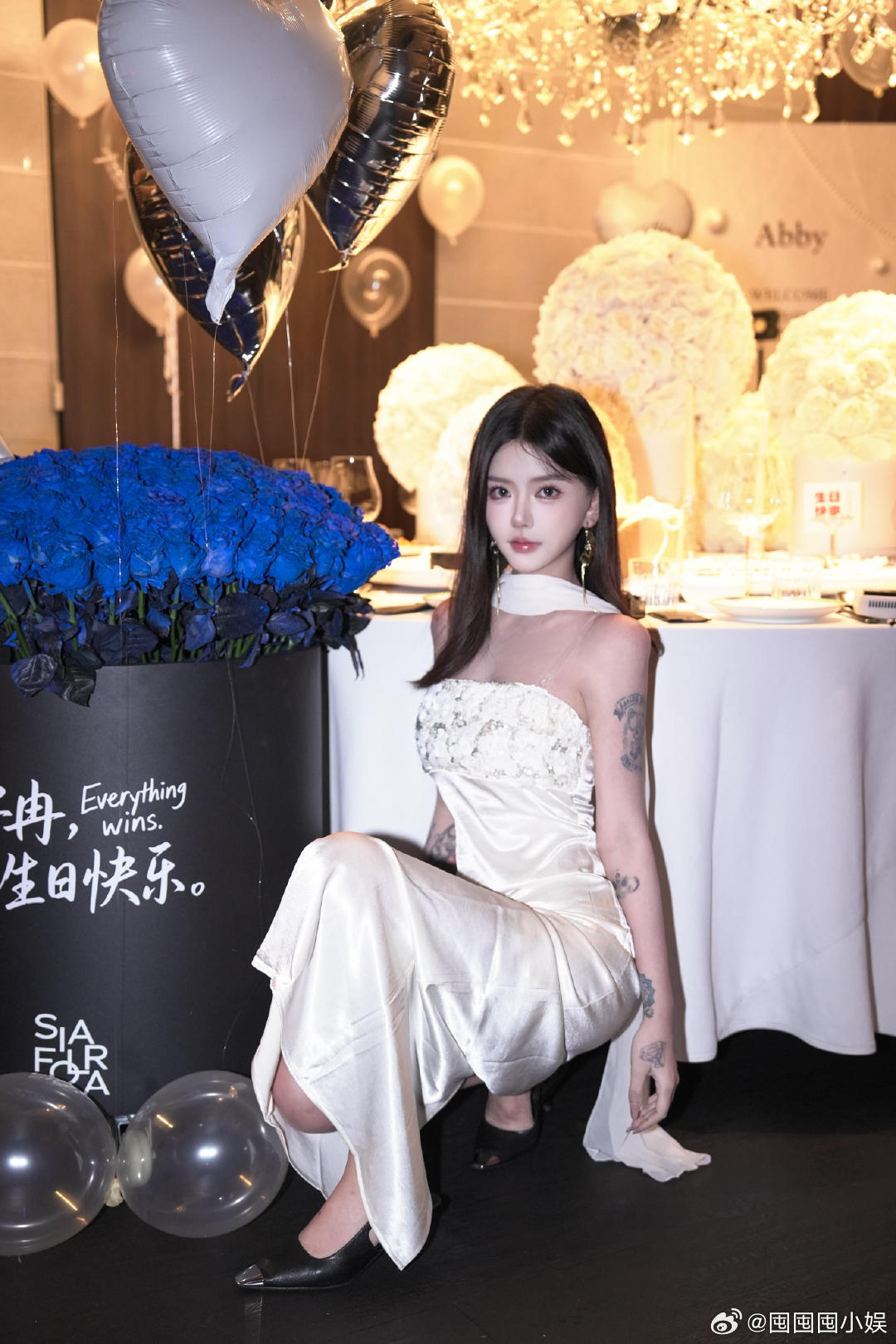 韩安冉28岁了 韩安冉晒28岁庆生照，原来才这么年轻啊！  韩安冉晒28岁庆生照