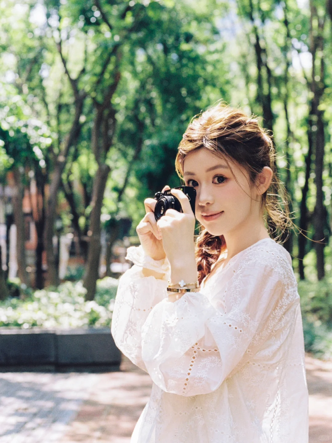 当一个摄影师一直拍绿色