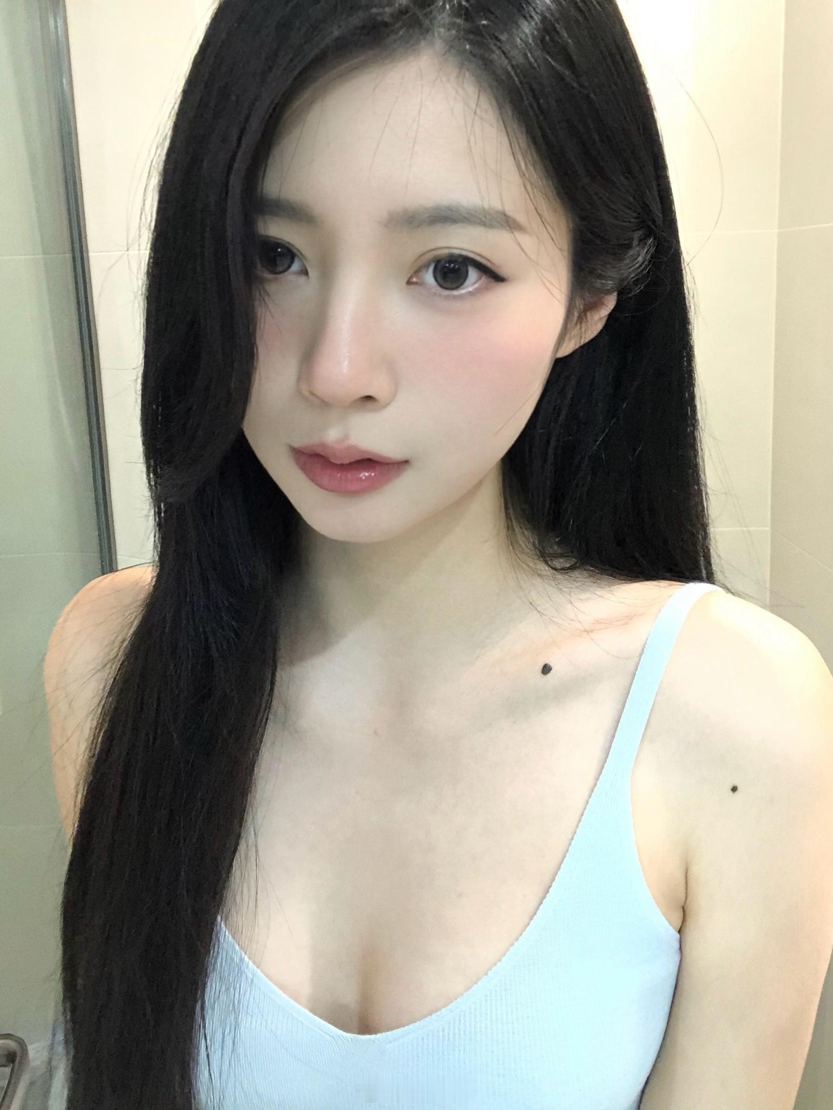 蓝色🧊🩵今日妆容ootd日常分享