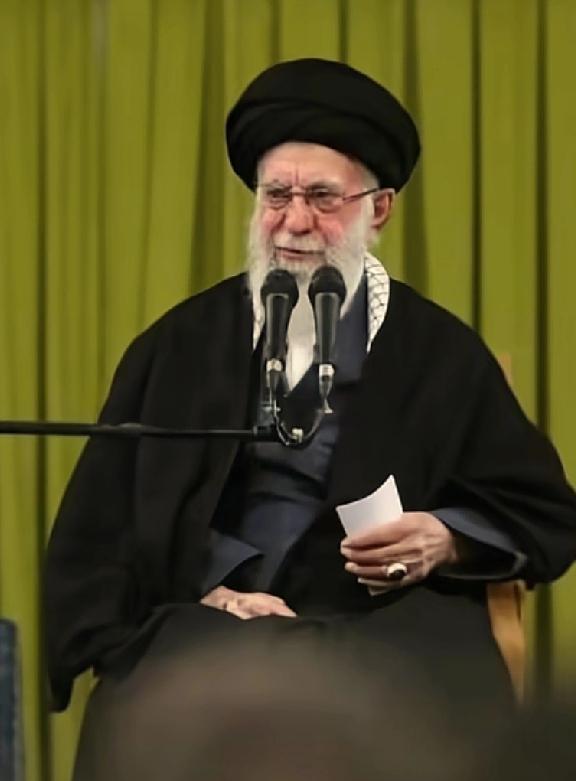 如果伊朗这次扛得住，胡塞，真主党，什叶派都能揭竿而起美国也将被拖入泥潭。大鹅还能