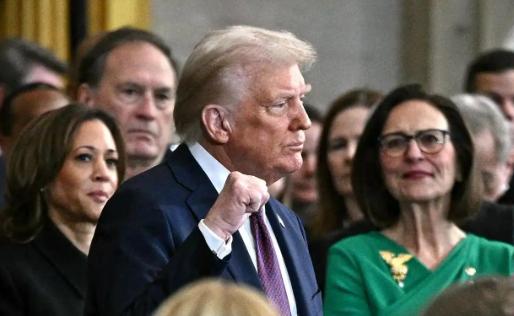 伊朗动真格了，特朗普反而直接认怂了？1月29日，伊朗革命卫队宣布，将于2月1日至