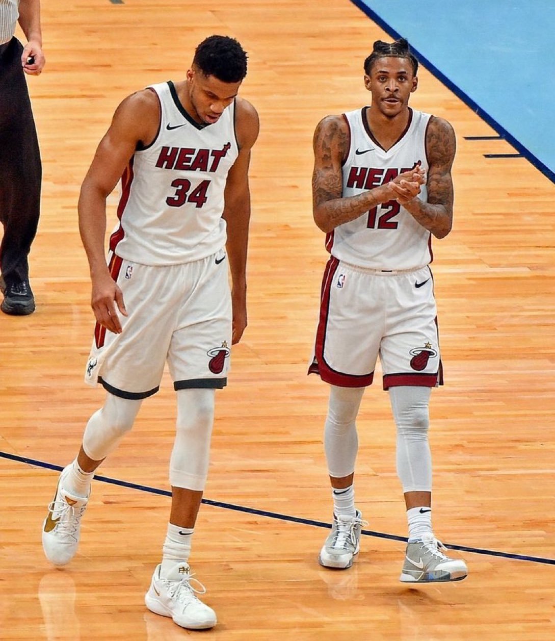 Shams：灰熊队将小贾伦·杰克逊、康查尔、兰代尔和文斯·威廉姆斯交易至爵士队，