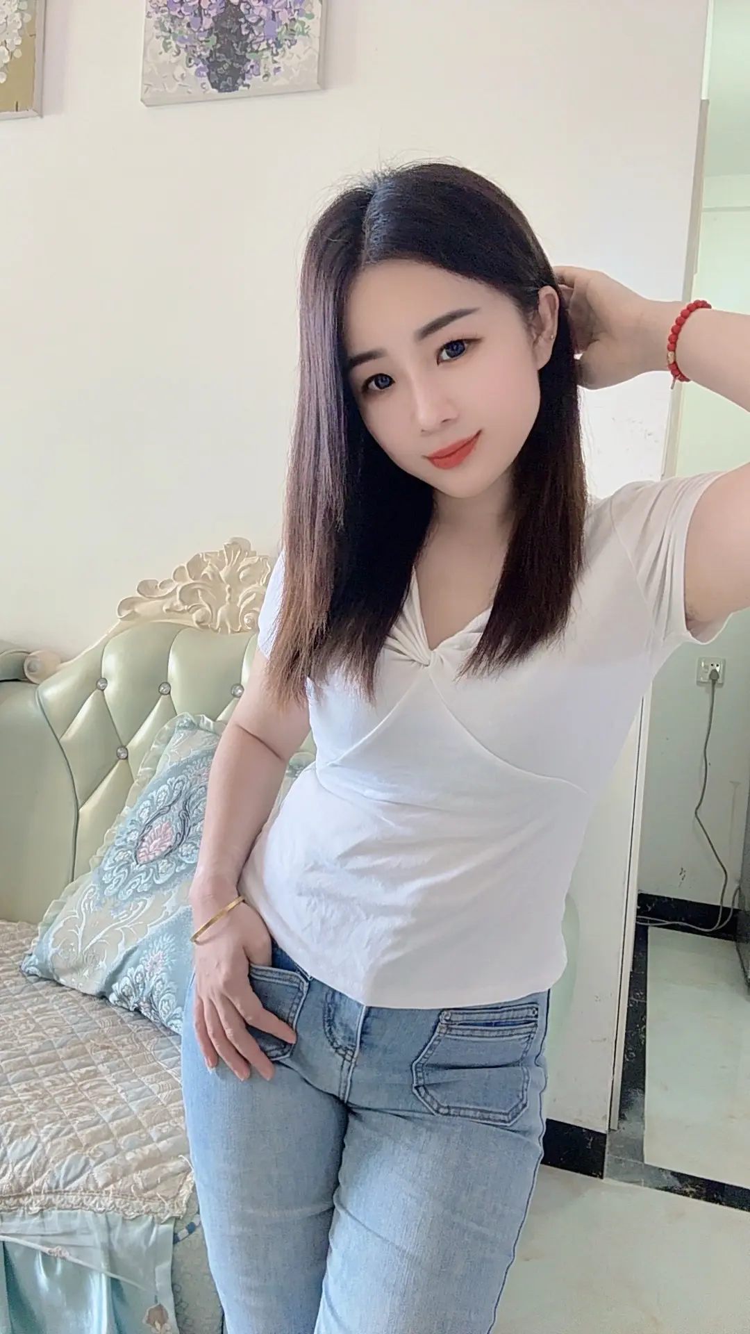 好像每次需要一个依靠的时候，都是我自己一个人挺过来的，要是没点死扛硬撑...