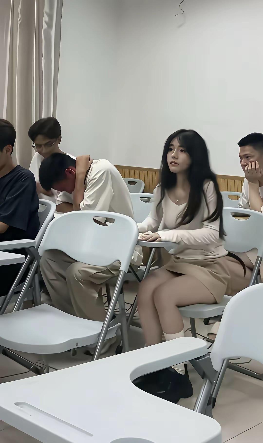 正是单纯的年纪啊